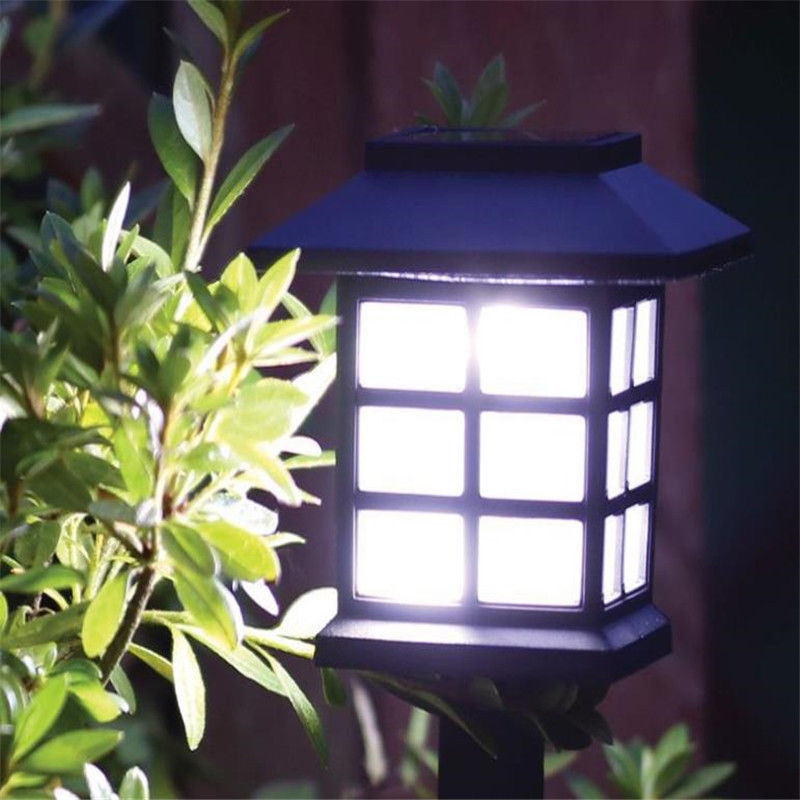 Lampada Solare Quadrata da Giardino - Faretto LED per Esterno e Prato