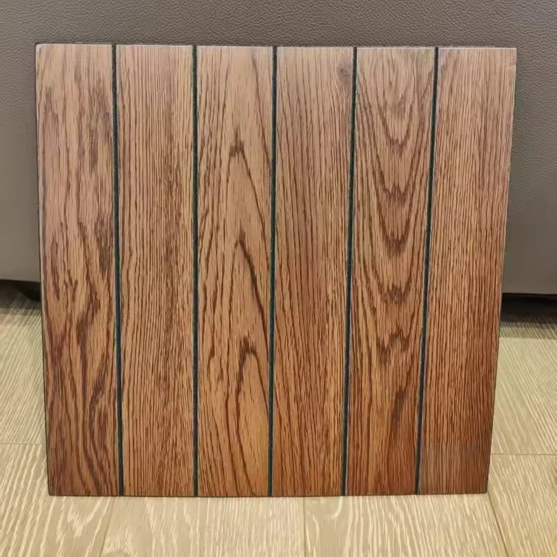 Set 30 Pannelli da Parete 3D Effetto Legno a Doghe - Rivestimento Decorativo per Interni (30x30 cm)