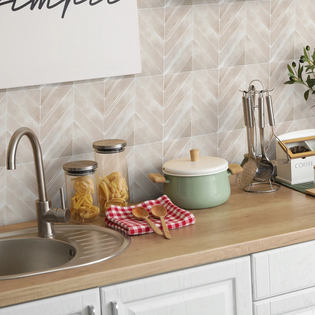 Piastrelle adesive effetto marmo beige per pareti, bagno e cucina